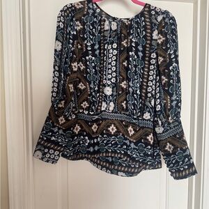 Veronica Beard 100% silk top